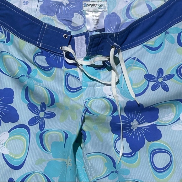 Patagonia Women’s Blue Floral Swim Capri Surf Board Pants Tropical Hawaiian 6 - Picture 4 of 7